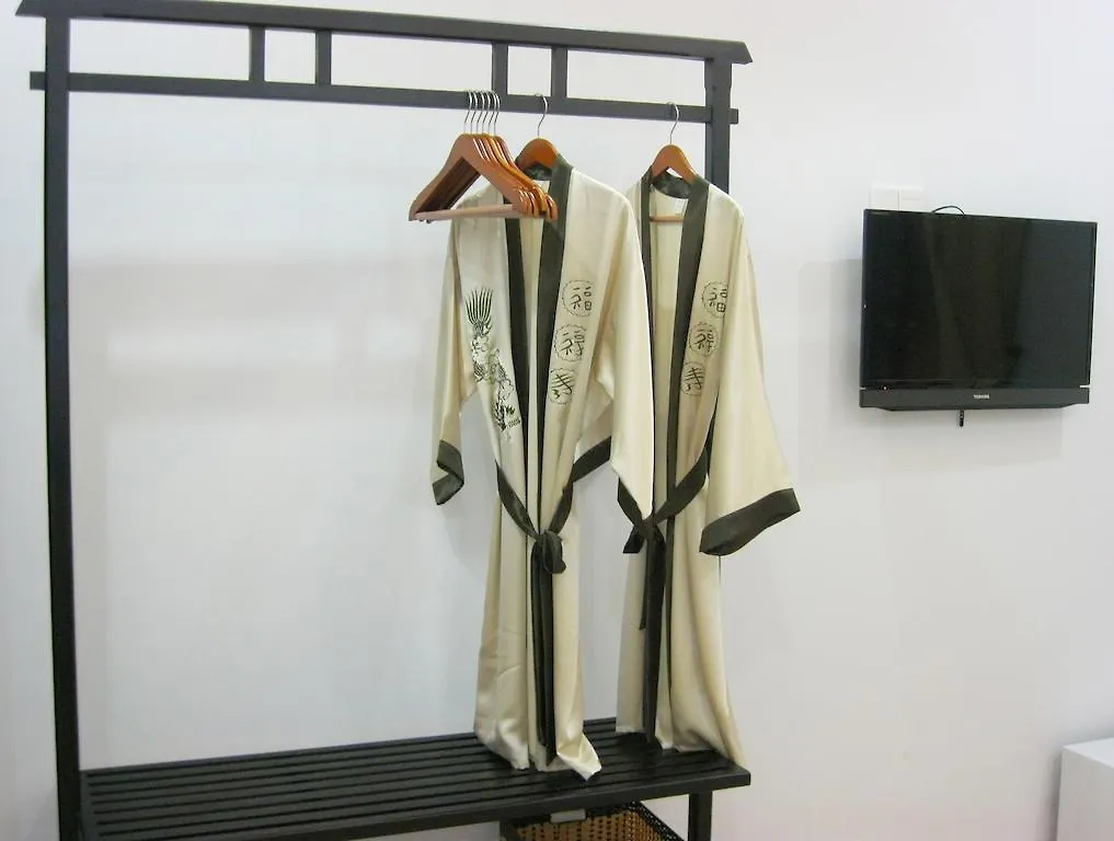 Sea Sun Homestay Хойан