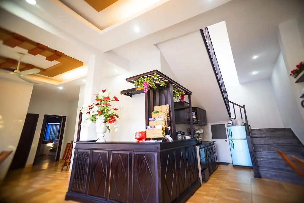 Sea Sun Homestay Хойан