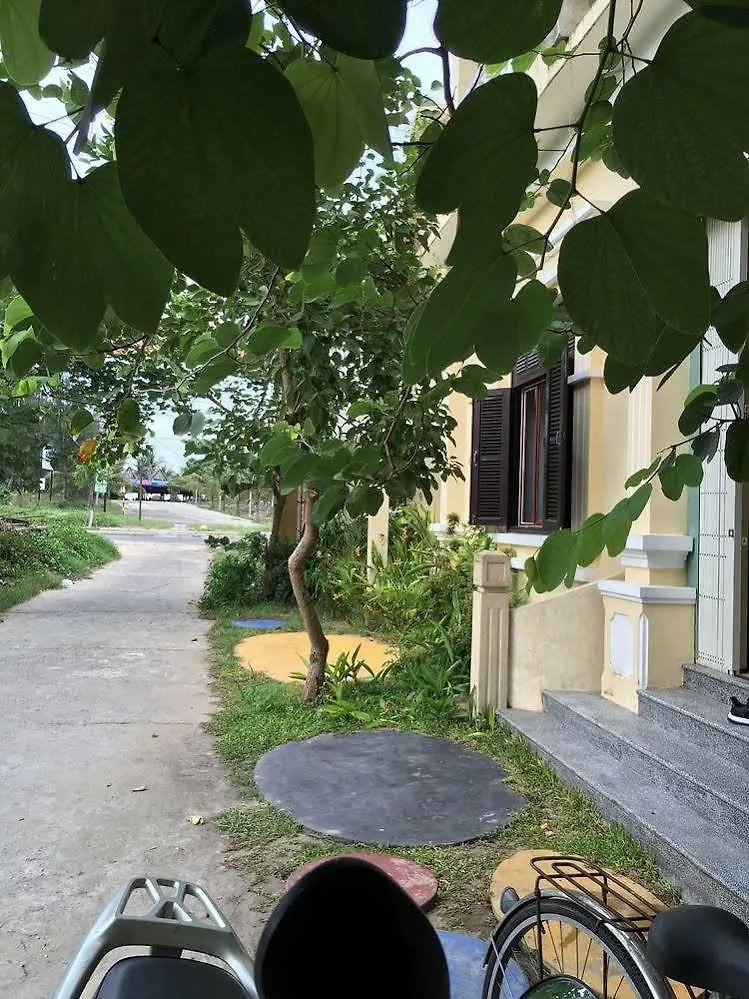 Sea Sun Homestay Хойан Вьетнам