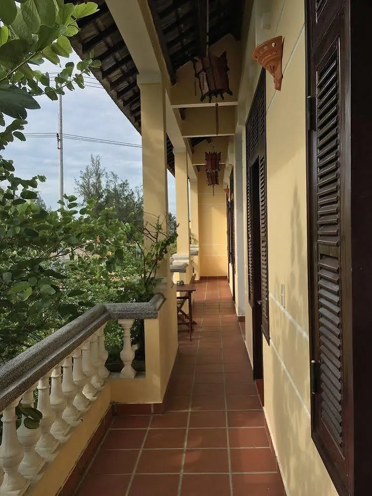 Sea Sun Homestay Хойан