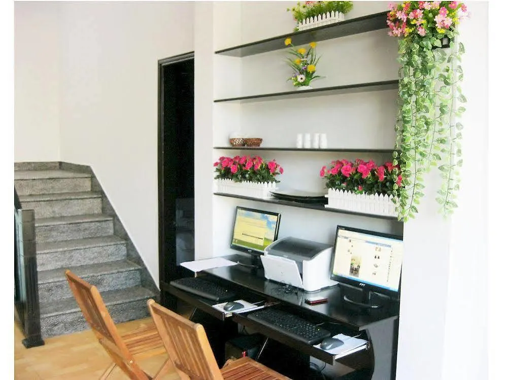Sea Sun Homestay Хойан